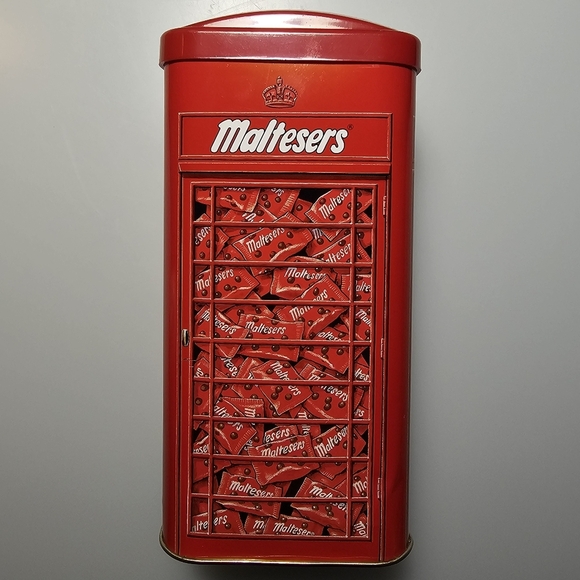 Vintage Maltesers Chocolates Red Metal Coin Bank - Picture 11 of 14